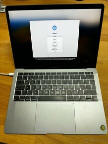 MacBook Air, Retina, 13-inch, late 2017 - 2