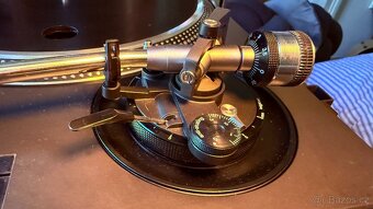 Technics 1210 MK2 - 2