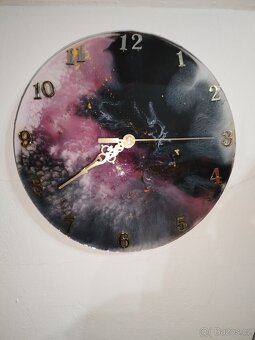 Hodiny z epoxidové pryskyřice - 2