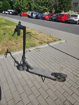 Elektrokoloběžka Sencor S20 - 2