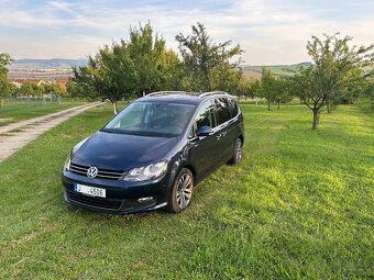 Přidám VW Sharan, 130kw,tažné , BI-Xenon - 2