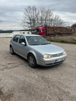 VW Golf 4 - 2