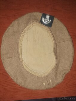 Baret britskeho pesiho pluku DLI - 2