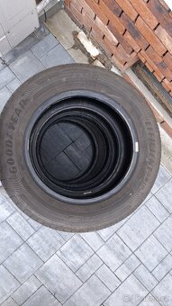 Prodám letní sadu pneu 205/60 R16 92v - 2
