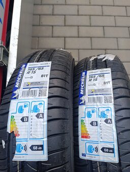 Michelin 175/65 R15 - 2