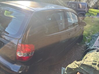 Volkswagen fox - 2