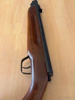 Vzduchovka Slavia 630 model 77 - 2