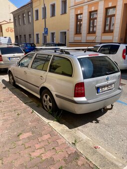 Skoda octavia combi - 2
