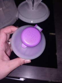 Parní sterilizátor, odkapávač na lahve Nuk a dávkovač mléka - 2