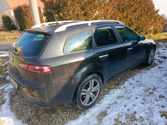 Alfa Romeo 159 sportwagon 110kw - 2