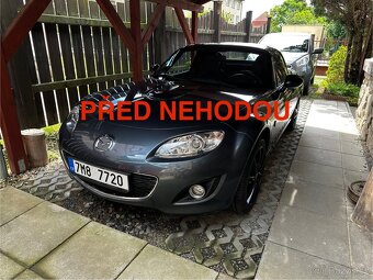 Havarovaná Mazda MX-5 NC PRHT 2011 - 2