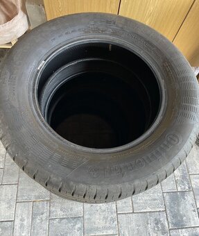 Letní pneu 215/65 R17 Continental - 2