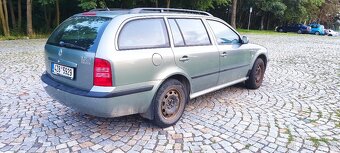 Škoda Octavia 1.8T 4X4 110kw - 2