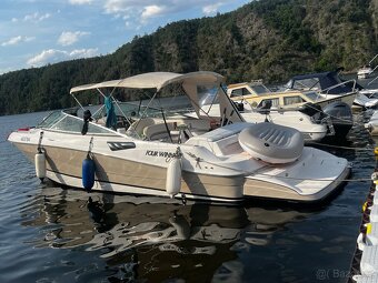 Fourwinns 285 top stav záruka Zimní cena - 2