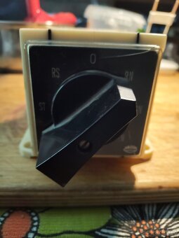 Reversní vačkový spínač - 2