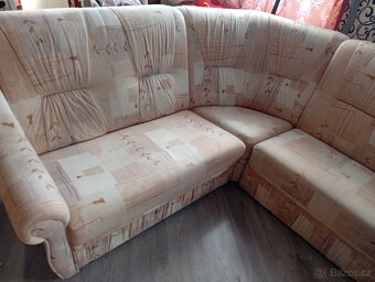 prodam rozkladaci rohovou sedaci soupravu - 2
