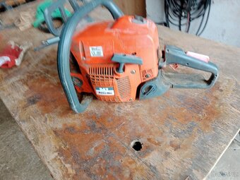motorova pila - 2