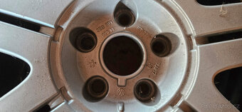 Hliniková kola VW Passat 17" sadu 4ks - 2