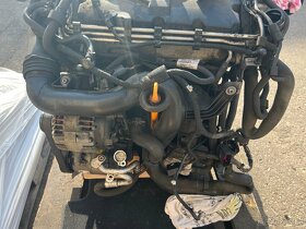 Prodám kompletní motor 1.9 tdi 77kw - 2