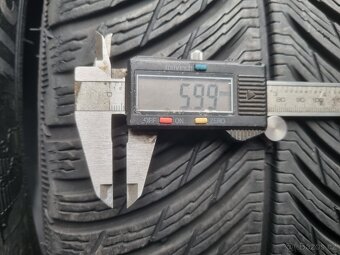 Zimní pneumatiky Michelin 245/40 R19 - 2