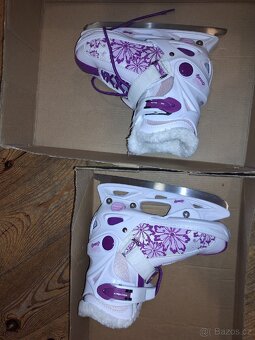 Dívčí brusle velikost 33-36 - 2