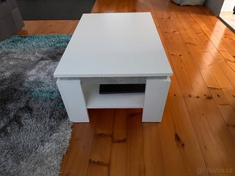 Konferenční stolek - 2