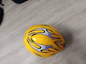 Chlapecká helma na lyže - 2