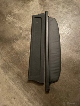 Roleta zavazadlového Rav 4 - 2