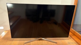 Samsung 55" LED Smart TV UE55H6470SS - 2