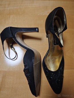 Dámské plesové střevíce vel 39 - 2