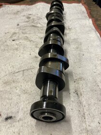 VW T5 2,5 TDI vačka hlavy motoru - 2