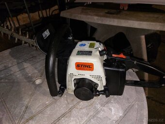Motorový plotostřih STIHL HS60 AV - 2