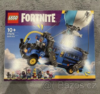 LEGO Fortnite 77073 Battle Bus - 2