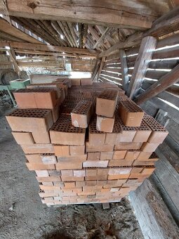 Děrované cihly - 2