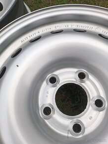 5x108R15 ET42 střed.65mm Peugeot, Citroen atd. - 2