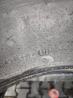 385/65r22,5 - 2