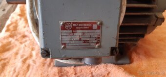Elektromotor 11 - 2