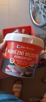 Směs stavebních / malířských potřeb (zbytky) - 2