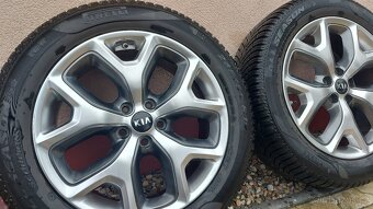 CELOROČNÍ kola s Pirelli 235/55 R19 - 2