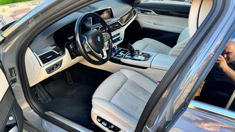BMW 730d xDrive - 2
