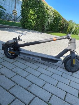 Elektrická koloběžka Xiaomi Scooter 1S - 2