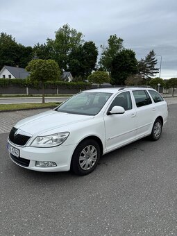 Škoda Octavia 2 kombi 1.4 TSI DSG - 2
