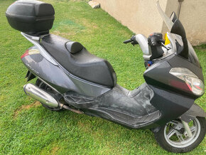 Aprili atlantic 250 - 2