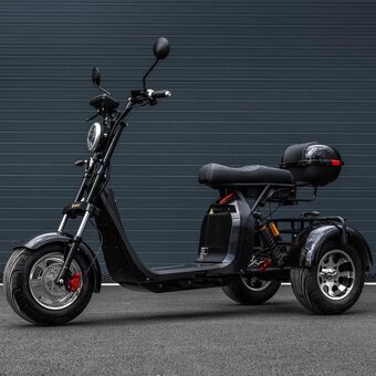 Elektrická tříkolka Leramotors C5, černá - 2