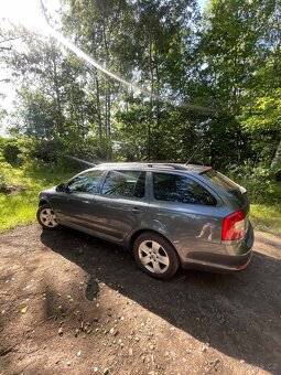 Škoda Octavia 1.2 tsi dsg 77kw  2010 - 2