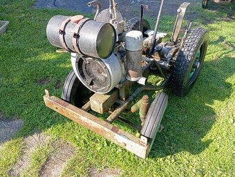 Prodám starý postřikovač značky Autofenomen sigma pump - 2