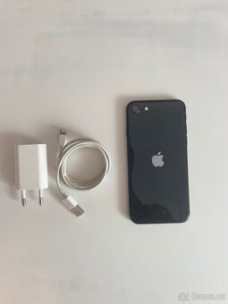 iPhone SE 2020 64GB - TOP STAV - 2