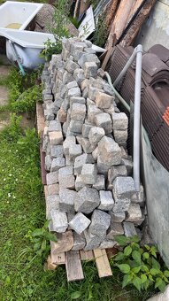 zámková dlažba, tašky, zatravňovačky aj. - 2