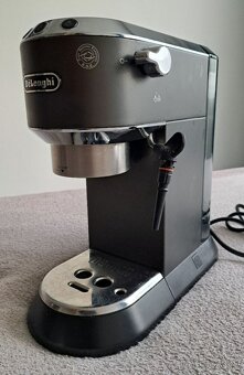 Pákový kávovar DeLonghi EC 685 (černý) - 2