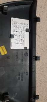 Kryt palubní desky levý 6Y1857503A - 2